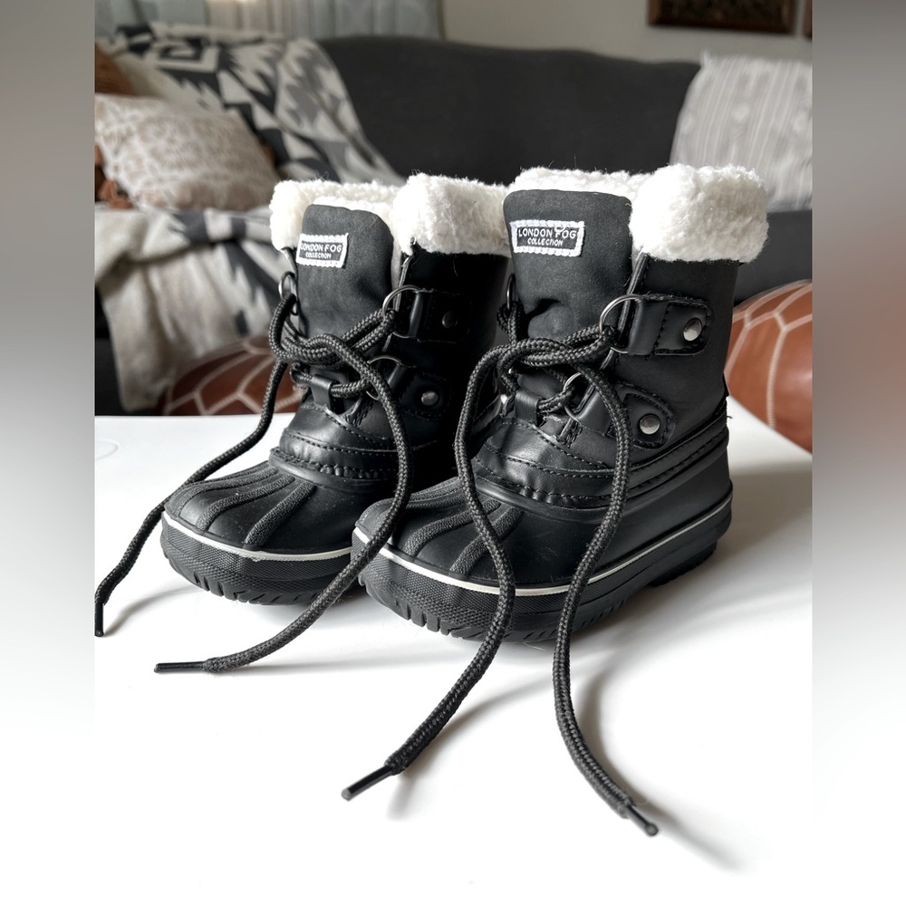 London Fog Snow Boots